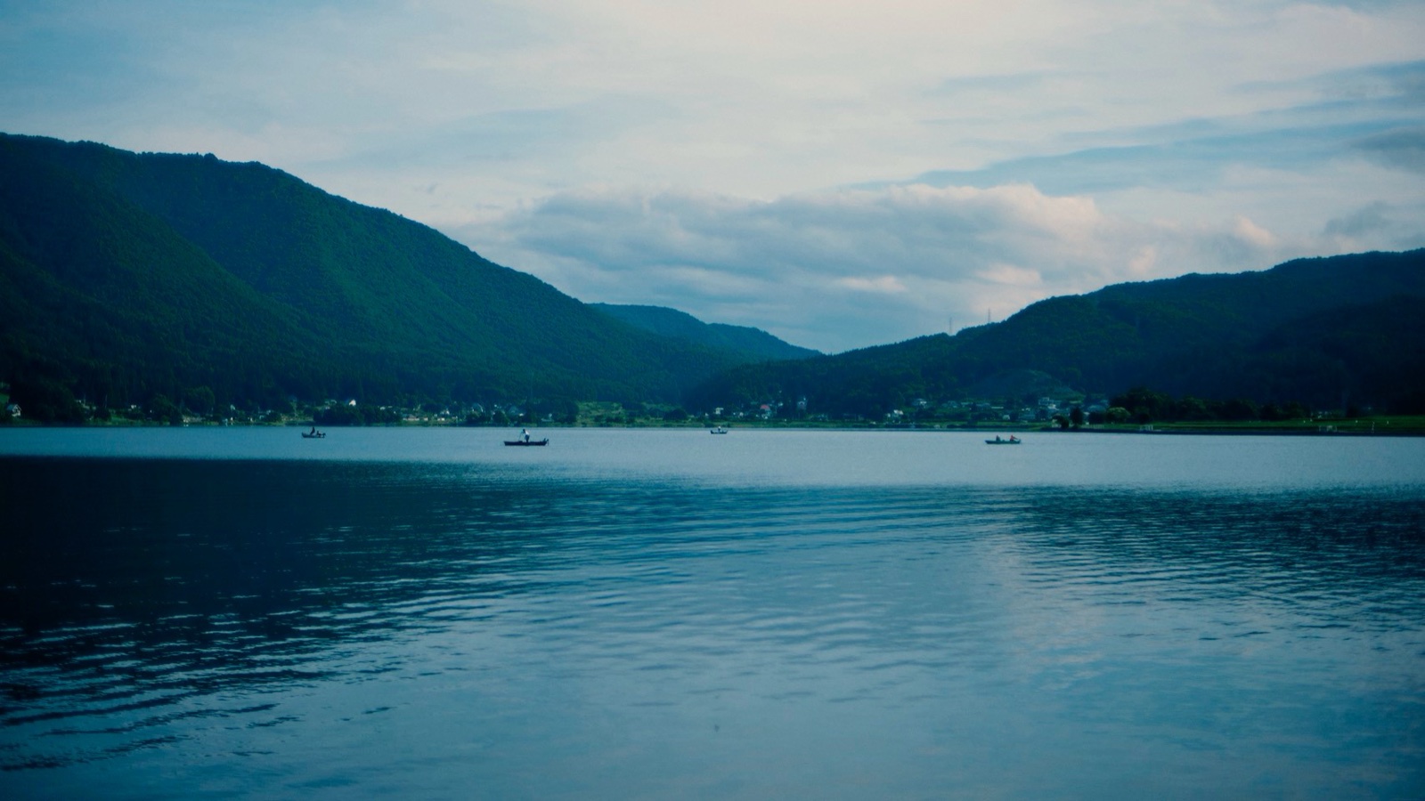 木崎湖の風景